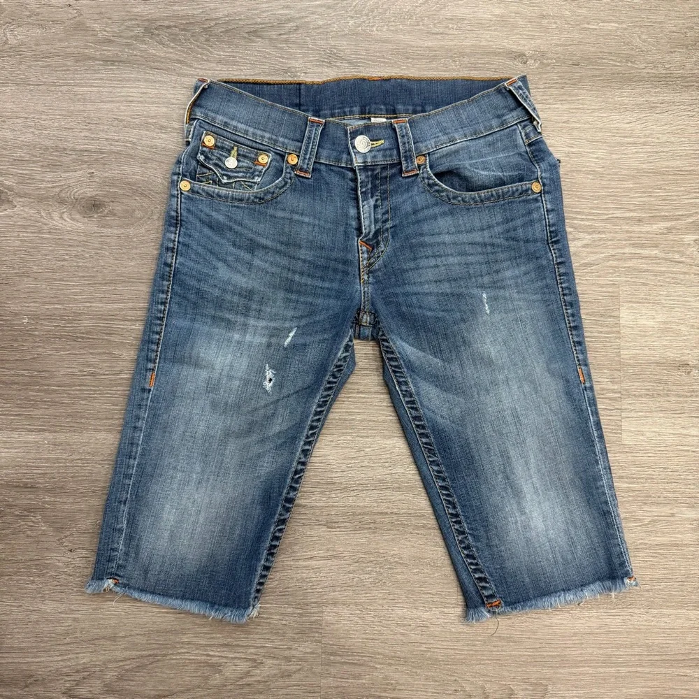 Y2K True Religion Distressed Denim Capris Size 29 - Picture 2 of 8